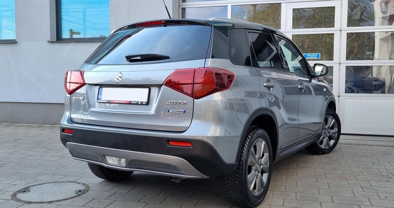 Suzuki Vitara cena 79900 przebieg: 50740, rok produkcji 2021 z Gdynia małe 781